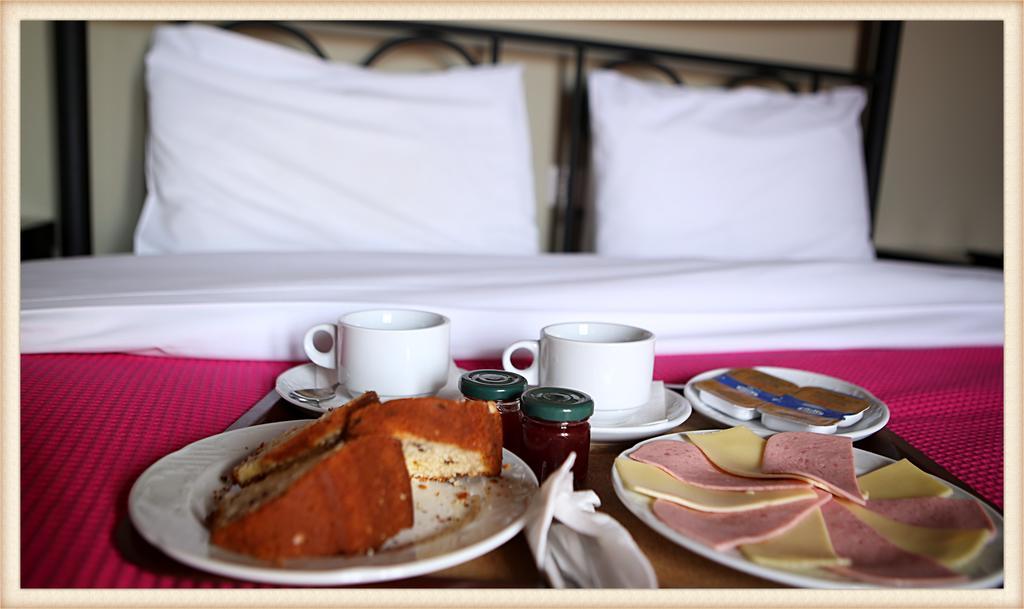 Voreas Hotel Като-Лутраки Номер фото